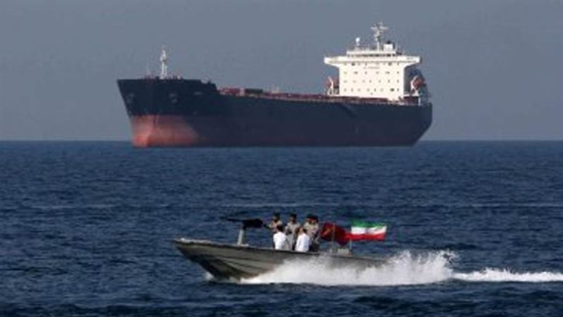 هجوم علي سفينة تابعة