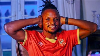 بواليا يغادر مران الأهلي مصابًا