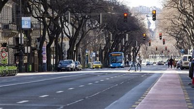 المجر تبدأ في رفع قيود 