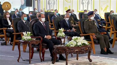 بث مباشر.. الرئيس السيسي يفتتح مجمع الإصدارات المؤمنة والذكية