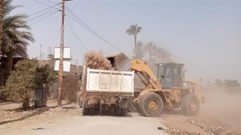 جانب من حملة النظافة