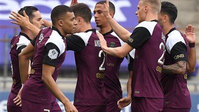 فوز باريس سان جيرمان على ستراسبورج 4-1 بالدوري الفرنسي