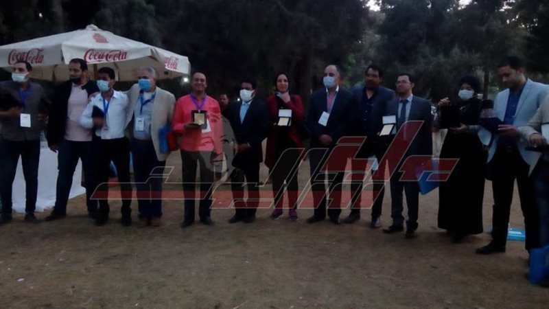 جانب من الزملاء الصحفيين