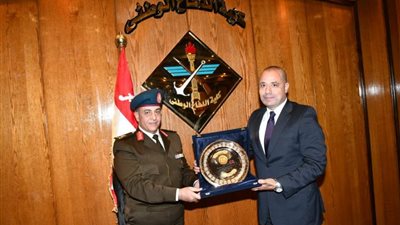 أكاديمية ناصر العسكرية العليا تكرم المستشار أسامة الصعيدي