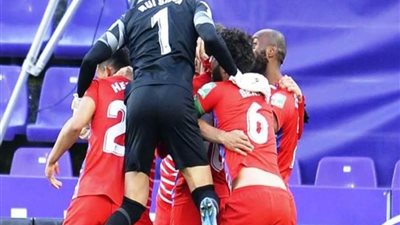 فوز غرناطة على بلد الوليد 2-1 في الدوري الاسباني لكرة القدم