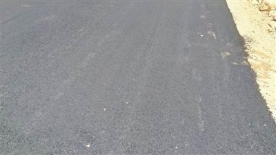 بدء رصف طريقي هميسة والنقراشى بتكلفة ٥ ملايين و١٣٠ ألف جنيه بالبحيرة