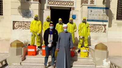 بالصور.. حملات تعقيم موسعة لمسجد أسد بن الفرات في الجيزة