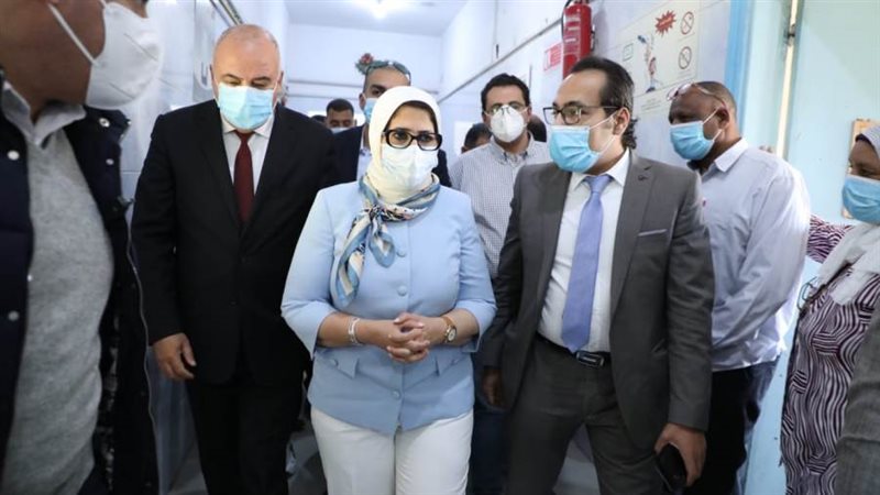 وزيرة الصحة في صدر