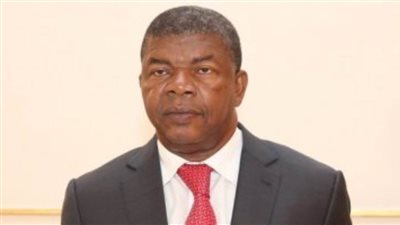 رسالة خطية من رئيس أنجولا لرئيس مجلس السيادة السوداني