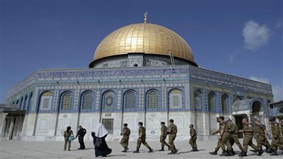 قوات الاحتلال تسمح بدخول 10 آلاف فلسطيني الحرم القدسي لصلاة الجمعة