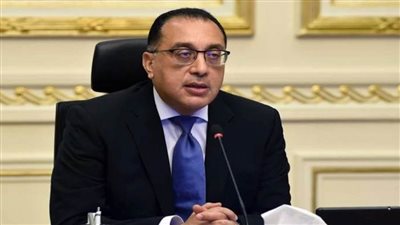 رئيس الوزراء يهنئ الشعب المصري والأمتين العربية والإسلامية بشهر رمضان المبارك
