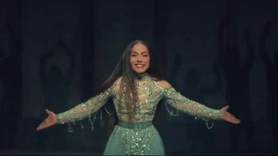 5 نصائح للحصول على شعر بمظهر صحي مثل شيريهان