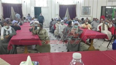 دورة تدريبية لمزارعي القصب على الزراعة بالشتل