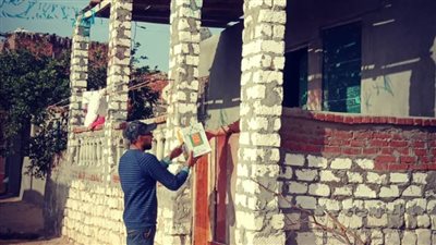 توزيع 1500 كرتونة مواد غذائية على الأسر الأولى بالرعاية بحوش عيسى