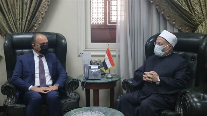 المفتي خلال لقاء