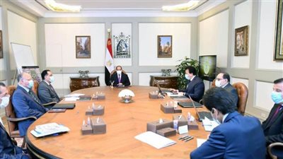  الرئيس السيسى يوجه بتطوير منطقة مستشفيات جامعة عين شمس ودعم منظومة التعليم الحكومي