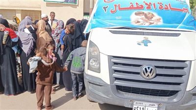 صحة المنيا تقدم الخدمات الطبية والعلاجية لـ1408 مواطنين بقرية الشيخ عبادة