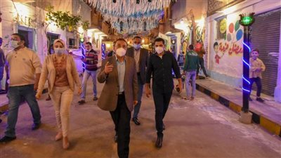 محافظ الإسكندرية يلبي دعوة أهالى شارع عين جالوت بالقباري