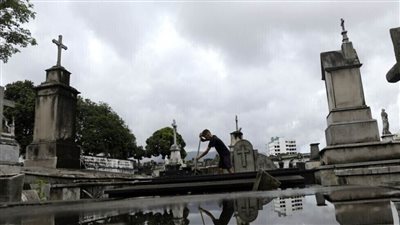 البرازيل تسجل 85774 إصابة و3305 وفيات جديدة بفيروس كورونا