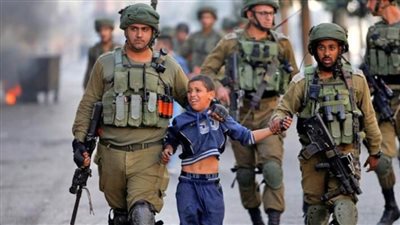 فلسطين: الأسرى الأطفال في المعتقلات الإسرائيلية نماذج للعذاب اليومي وقتل للبراءة
