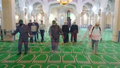 أعمال نظافة مكبرة بمسجد الدسوقي في كفر الشيخ 