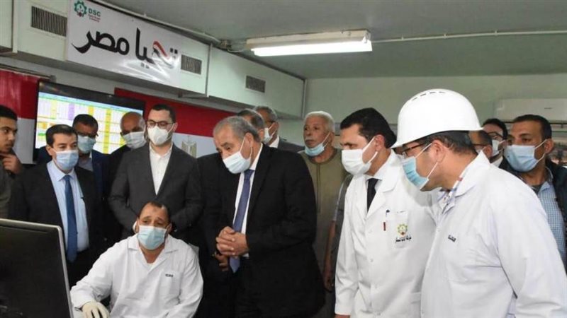 وزير التموين خلال