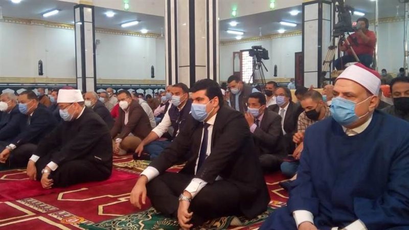 صلاة الجمعه من مسجد