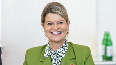 وزيرة الدفاع النمساوية تلمح إلى انسحاب وشيك لبلادها من أفغانستان