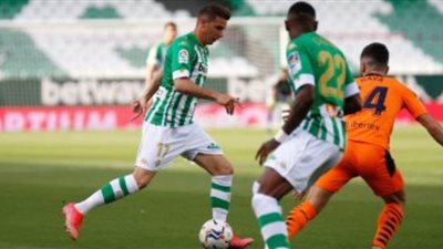 تعادل ريال بيتيس مع فالنسيا.. وقادش مع سيلتا فيجو بدون أهداف في الدوري الإسباني