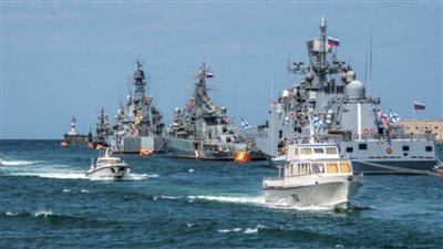 عاجل|أكثر من ٢٠ سفنية روسية تتحرك في تشكيلات قتالية إلى هذين الدولتين
