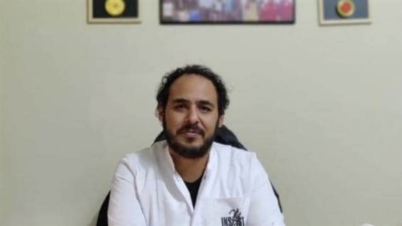 الدكتور إبراهيم عنبة