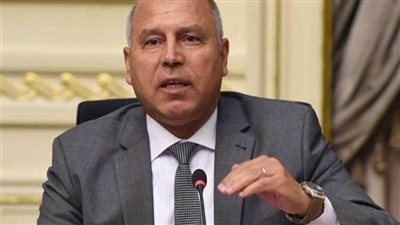 عاجل| وزير النقل يطيح برئيس السكة الحديد ويعين أبو المكارم رئيسا للهيئة