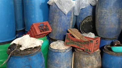 ضبط 5 أطنان مخللات غير صالحة في حملة مكبرة على الأسواق بالبحيرة