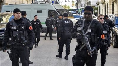 الشرطة الجزائرية تضبط 8 أشخاص عملوا على إنتاج أفلام ووثائق تحريضية بدعم أجنبي