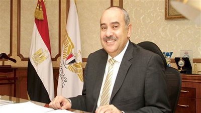  وزير الطيران المدني الطيار محمد منار 