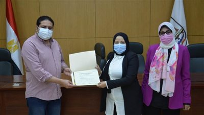 35 متدربًا يجتازون برنامج التحول الرقمي ببني سويف 