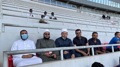 موظفو السفارة وبعثة الأزهر يدعمون بيراميدز أمام نكانا فى زامبيا