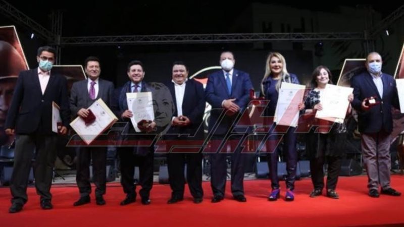 جانب من التكريم