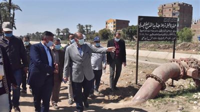 محافظ أسيوط: اعتماد 330مليون جنيه لتبطين 97 كم للترع