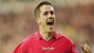 مايكل أوين: صلاح وماني من أفضل اللاعبين لكنهما ليسا 