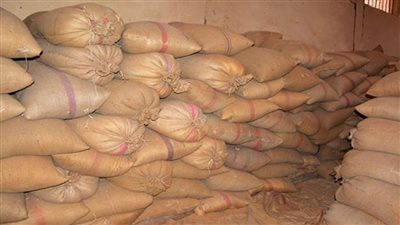 ضبط صاحب مخزن بحوزته 7 أطنان ردة مجهولة المصدر بسوهاج