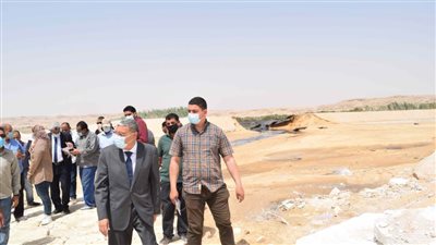 محافظ المنيا يوجه ببدء الطرح لإنشاء محطة صرف معالج صناعي
