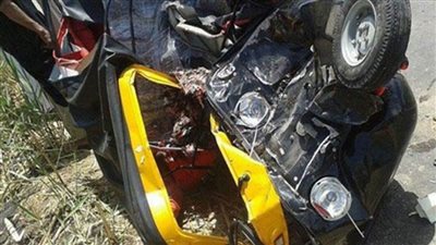 إصابة ربة منزل ونجليها إثر اصطدام سيارة ملاكي بتوك توك في سوهاج