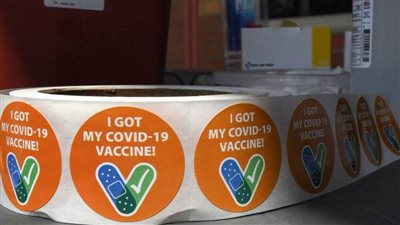 عاجل| الفصل عقوبة من يتلقى التطعيم ضد كورونا في مدرسة أمريكية