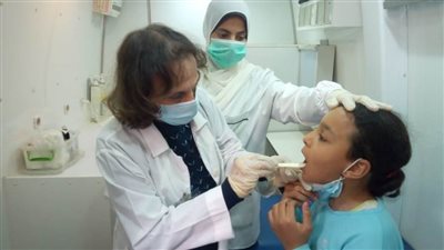 الكشف على ١٦٧٨ مريضا فى قافلة طبية بحوش عيسى بالبحيرة