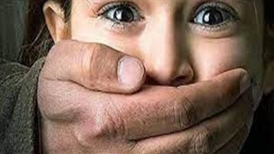 كشف  ملابسات  التحرش بطفلة بالبحيرة وضبط المتهم