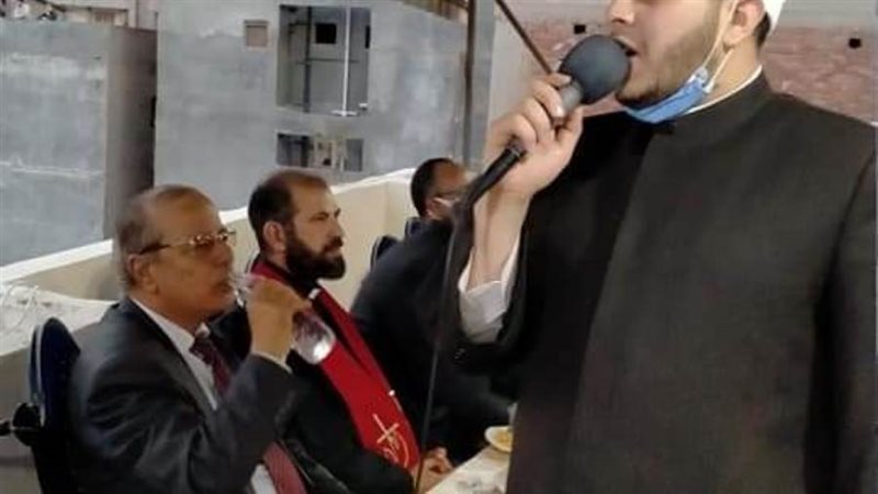 رفع آذان المغرب من