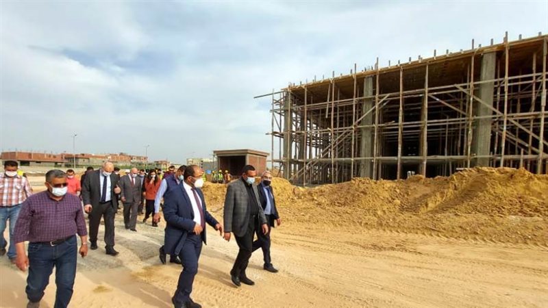 محافظ البحيرة يتفقد