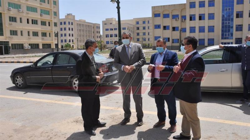 جولة رئيس جامعة كفرالشيخ