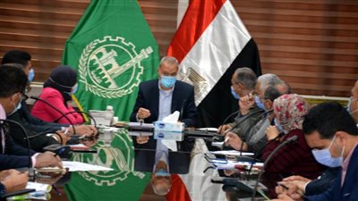 القليوبية تبحث تطوير منظومة النقل الجماعي 
